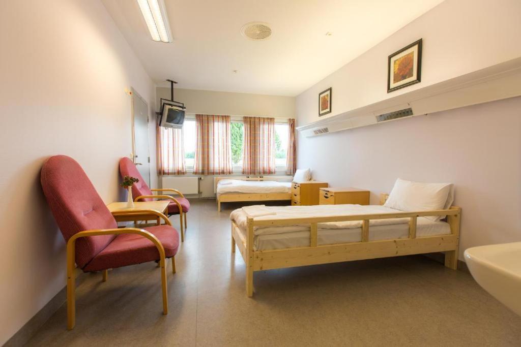 Stensby Hostel Eidsvoll Exterior foto